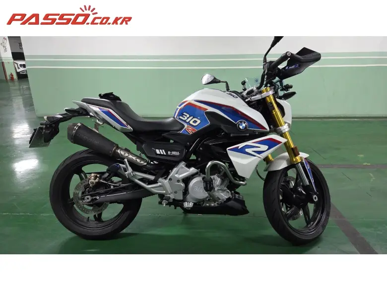 BMW G 310 R