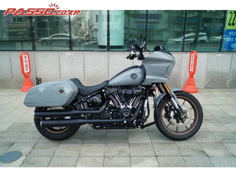 Harley-Davidson Low Rider ST