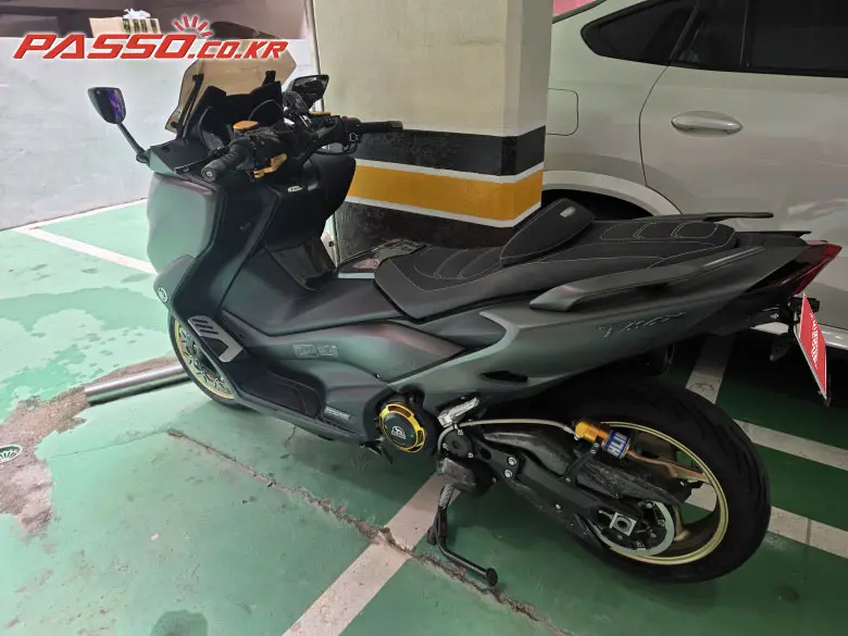 Yamaha TMAX 560