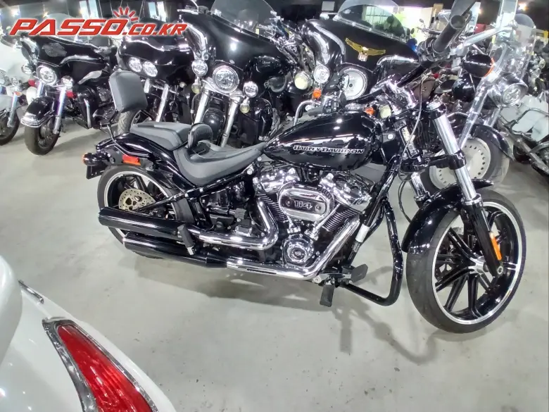 Harley-Davidson Breakout 114