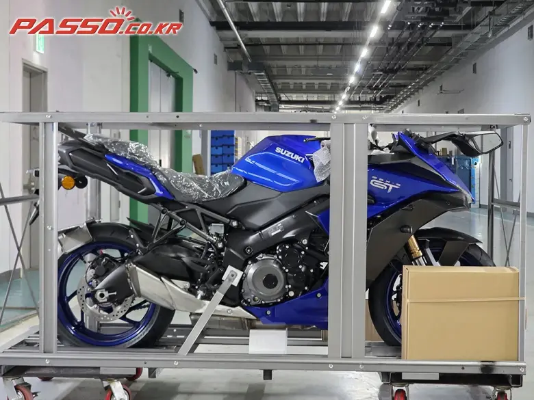 Suzuki GSX S 1000 GT