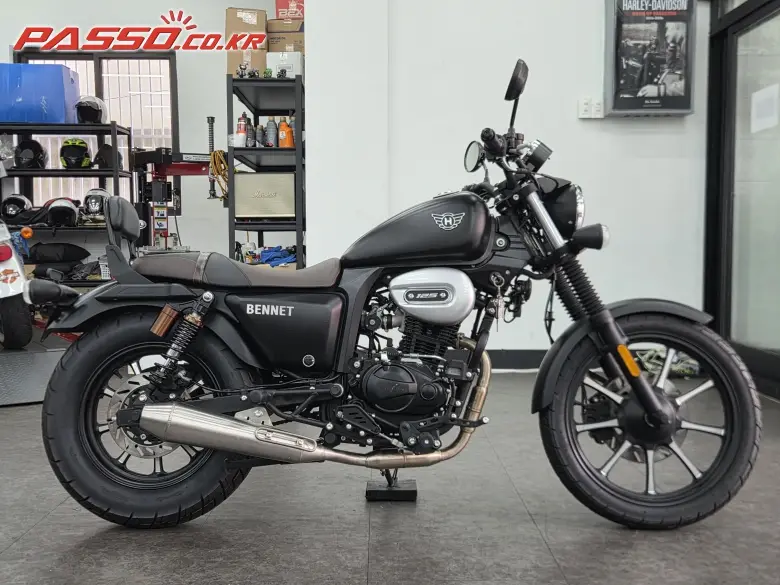 Hansom Bike Benet 125