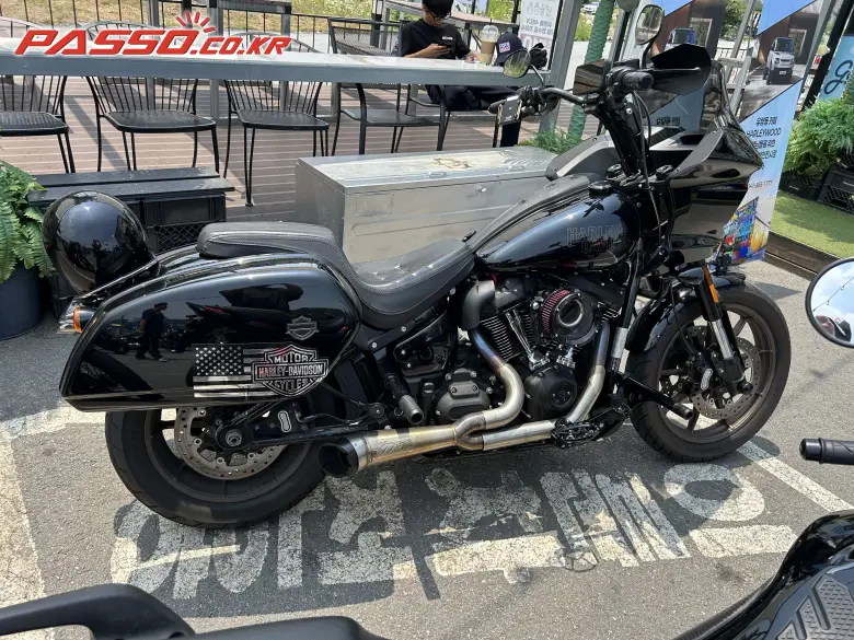 Harley-Davidson Low Rider ST