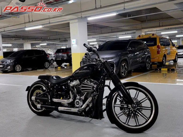 Harley-Davidson Breakout 114