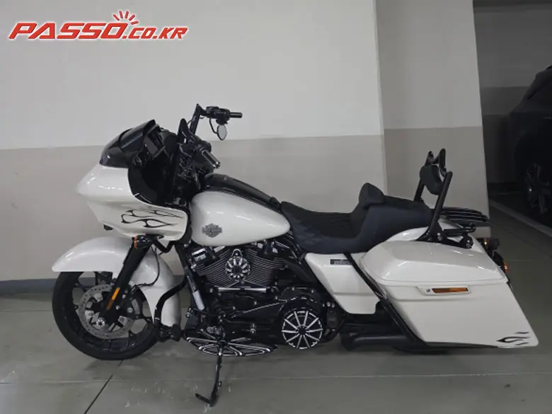 Harley-Davidson Road Glide Special