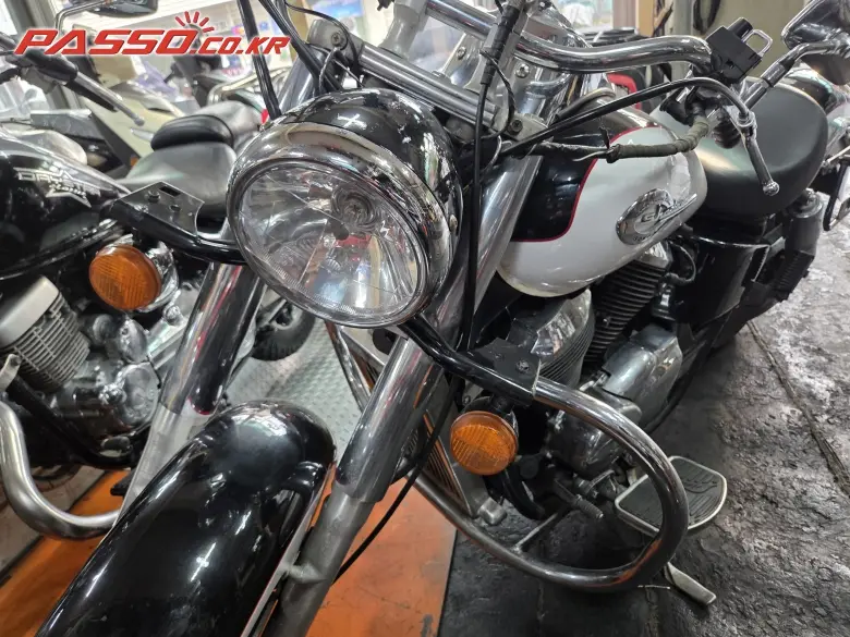 Honda Shadow 750 VT