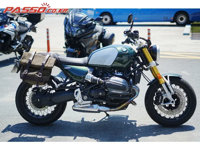 BMW R 12 Nine T