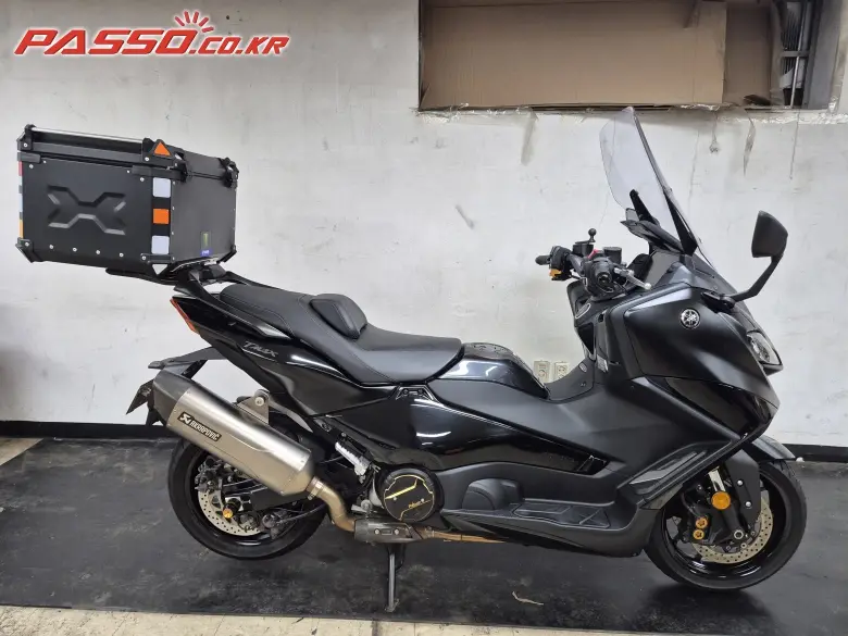 Yamaha TMAX 560