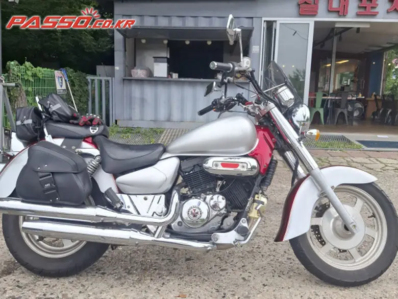 KR / S&T / Hyosung Mirage 250