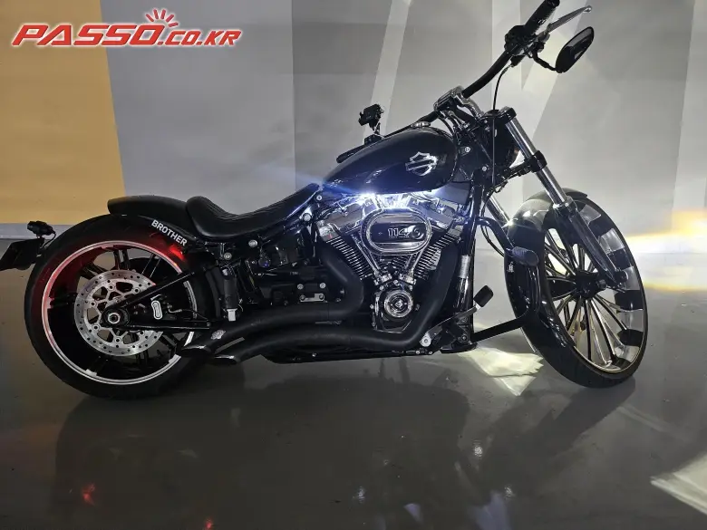 Harley-Davidson Breakout 114