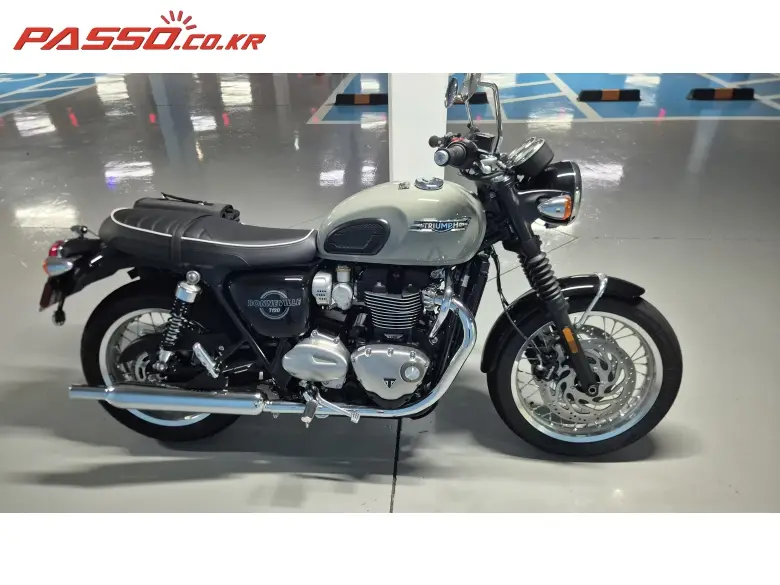Triumph Bonneville T120