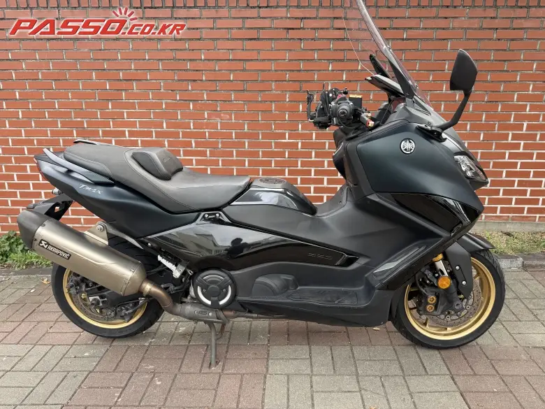 Yamaha TMAX 560