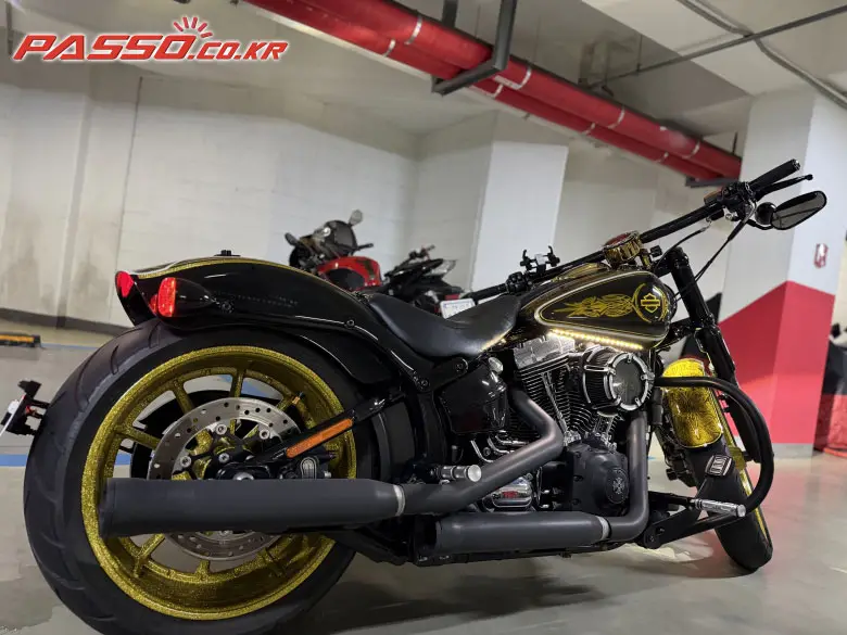 Harley-Davidson Breakout