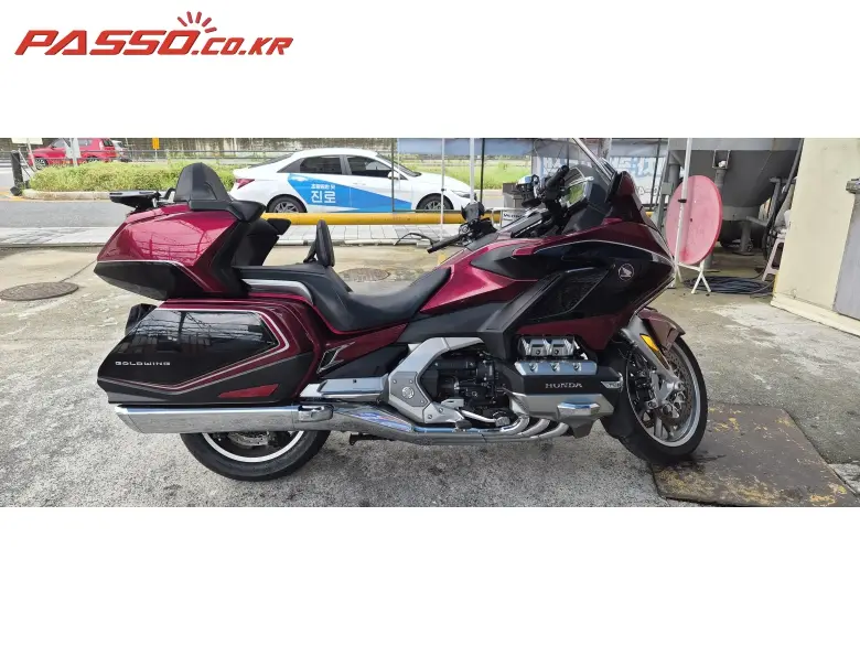 Honda Gold Wing Tour DCT Airbag
