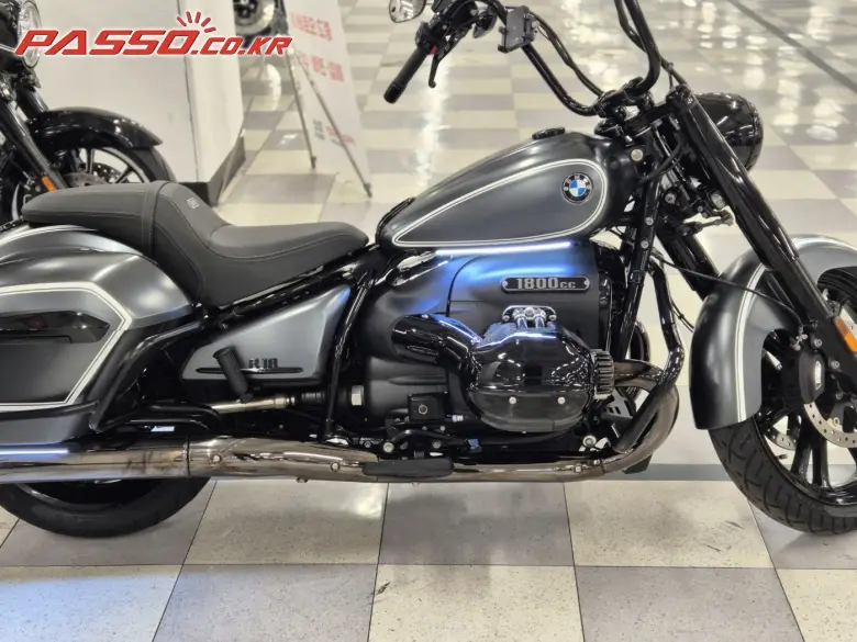 BMW R 18 Roctane