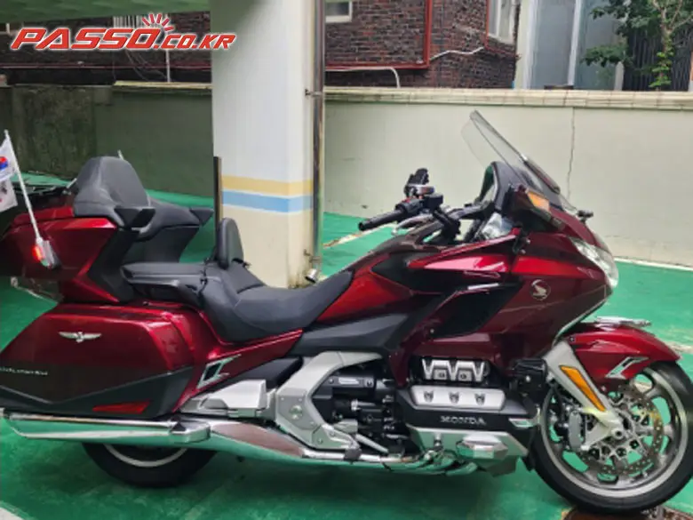 Honda Gold Wing Tour DCT Airbag