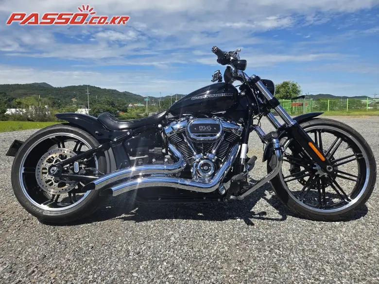 Harley-Davidson Breakout 114