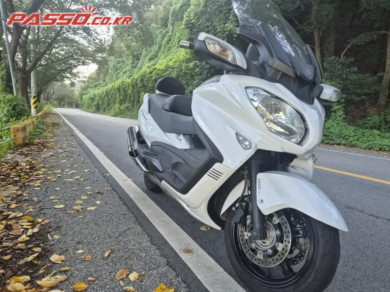 Suzuki Burgman 650 Executive