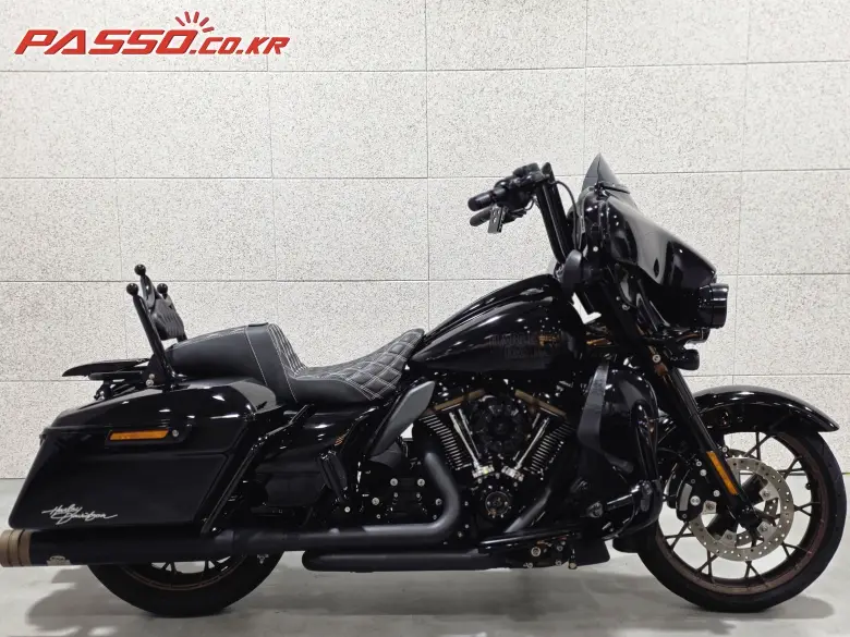 Harley-Davidson Street Glide ST