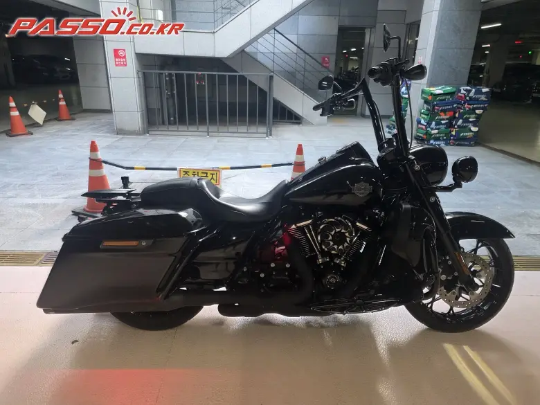 Harley-Davidson Road King Special