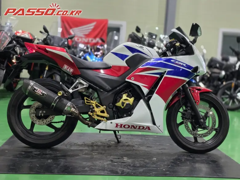 Honda CBR 300 R
