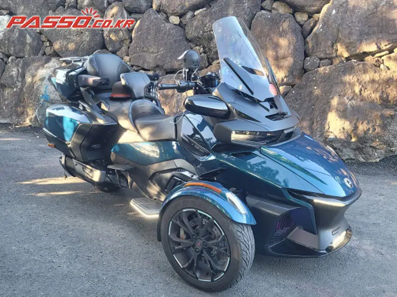 Can-Am Spyder RT Limited