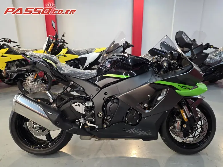 Kawasaki Ninja 10 R