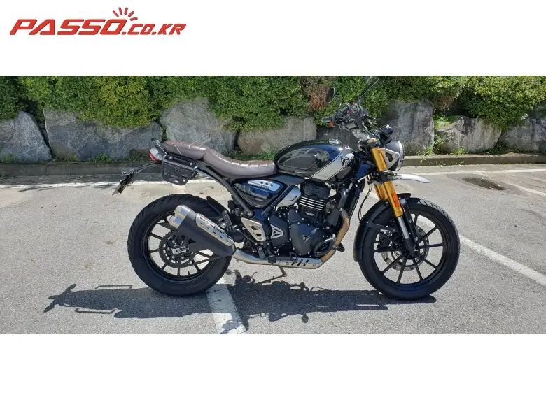 Triumph Scrambler 400 X