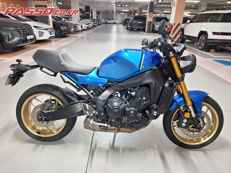 Yamaha XSR 900