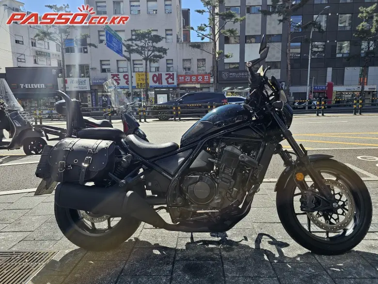 Honda Rebel 1100 MT