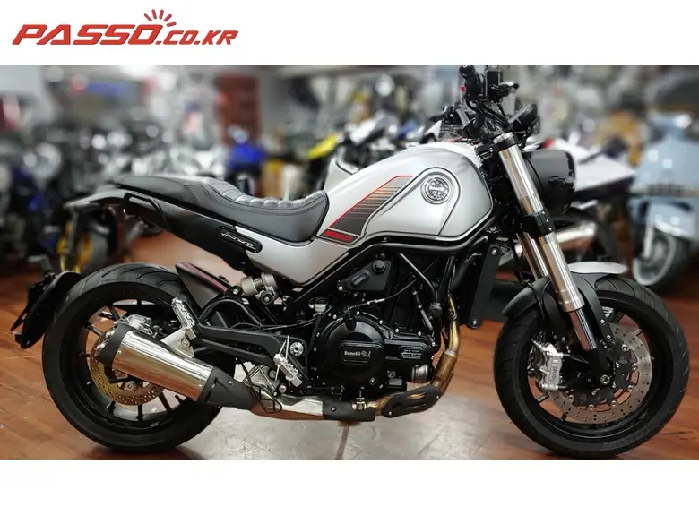 Benelli Leoncino 500