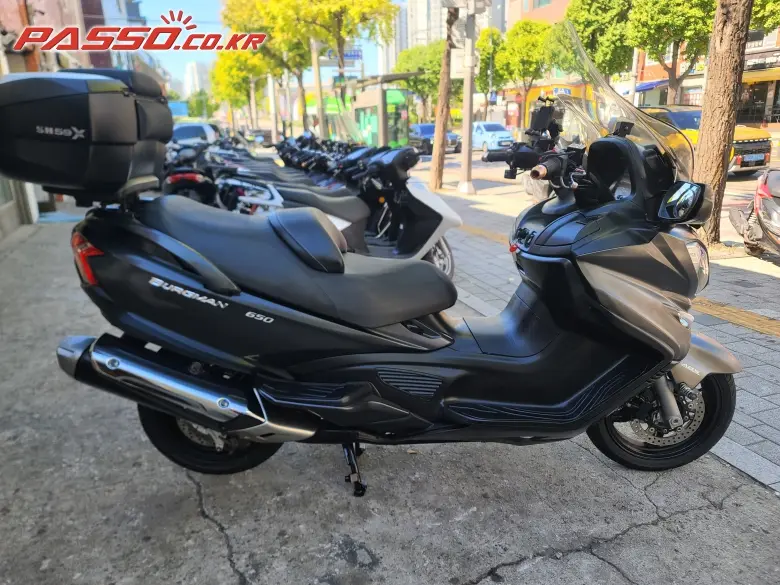 Suzuki Burgman 650