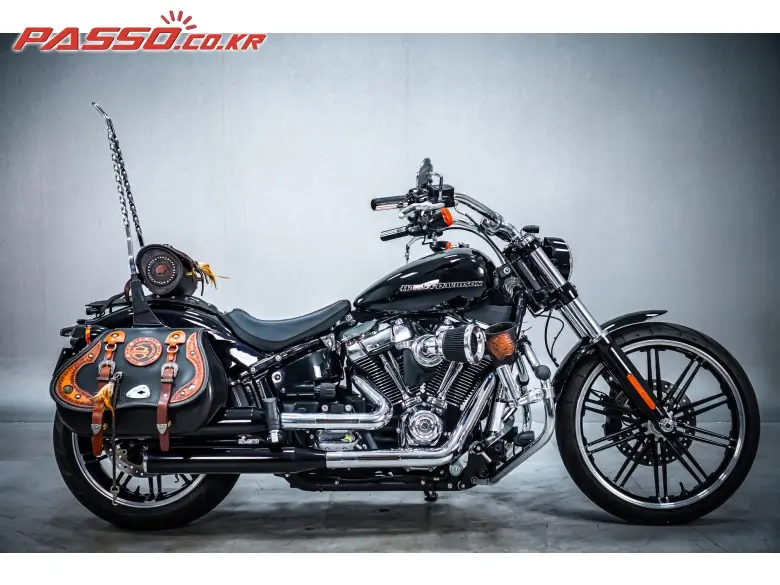 Harley-Davidson Breakout