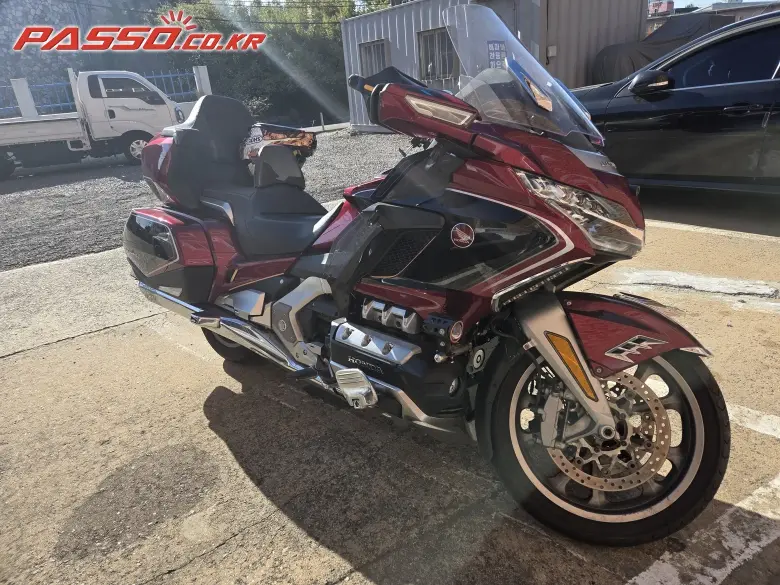Honda Gold Wing Tour DCT Airbag