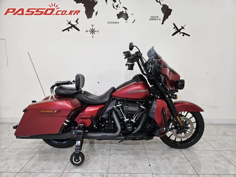 Harley-Davidson Street Glide Special