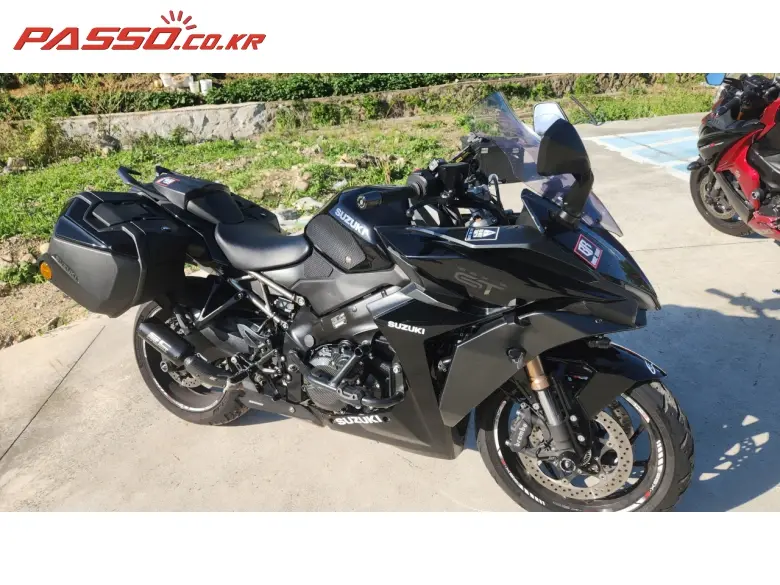 Suzuki GSX S 1000 GT