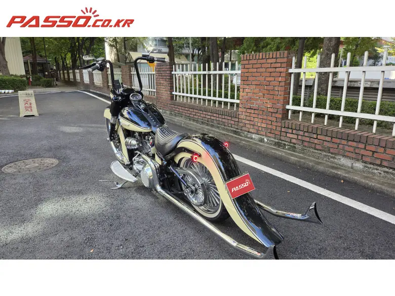 Harley-Davidson Softail Slim S