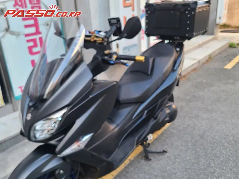 Suzuki Burgman 400 ABS