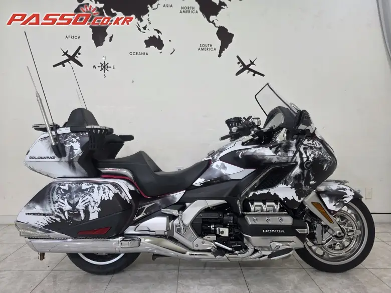 Honda Gold Wing Tour DCT Airbag