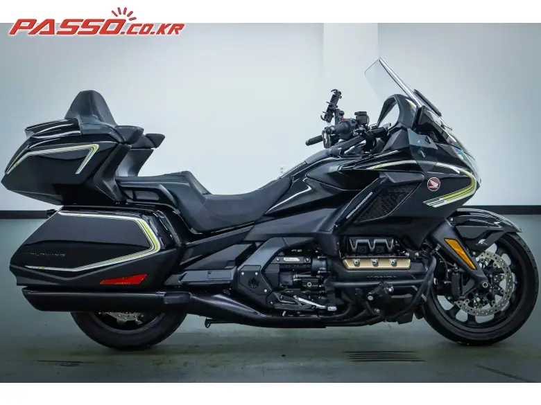 Honda Gold Wing Tour DCT Airbag