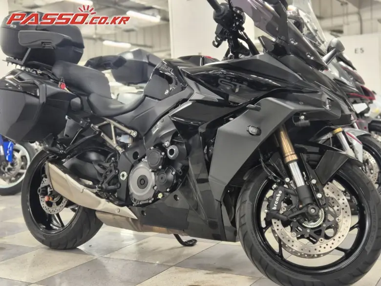 Suzuki GSX S 1000 GT