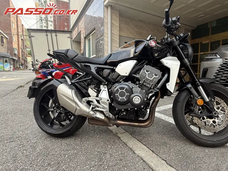 Honda CB 1000 R