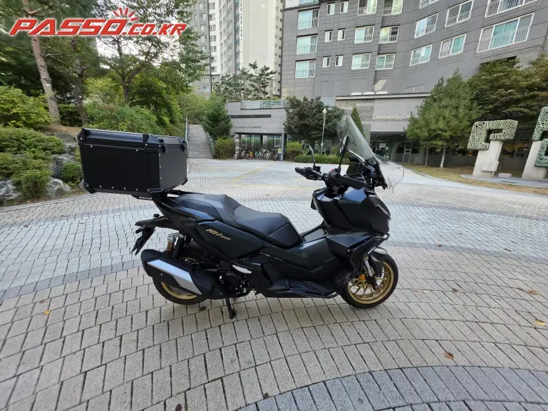 Honda ADV 350
