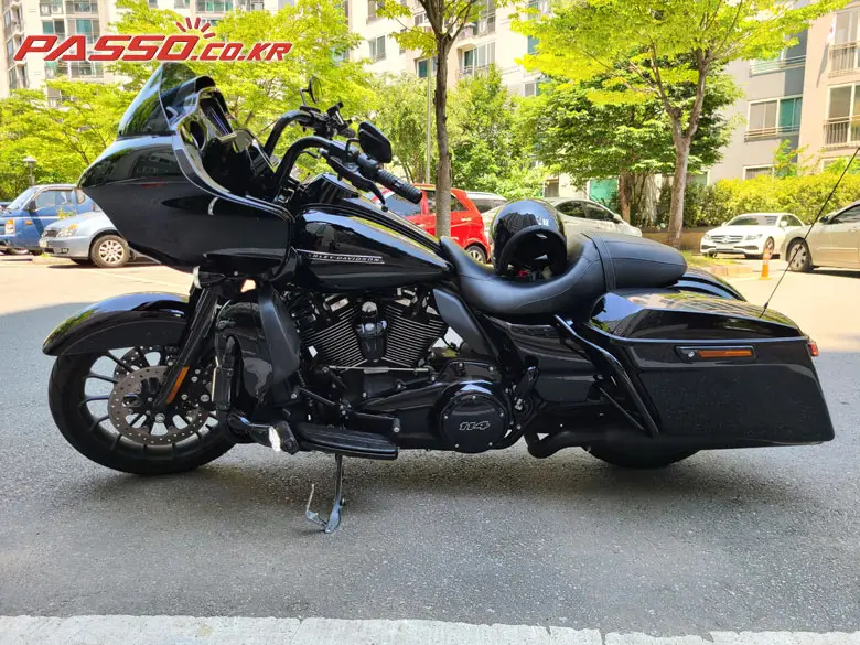 Harley-Davidson Road Glide Special