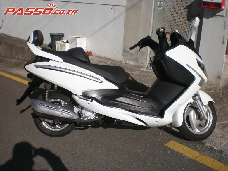 SYM Voyager 125 EVO