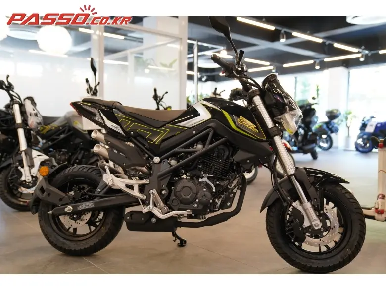 Benelli TNT 125