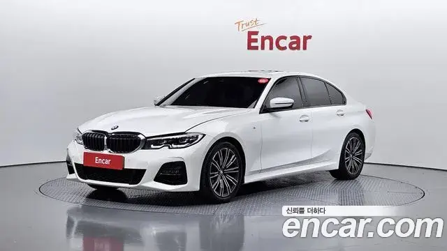 BMW 3 Series, 2022