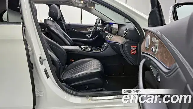 Mercedes-Benz E-Class, 2018