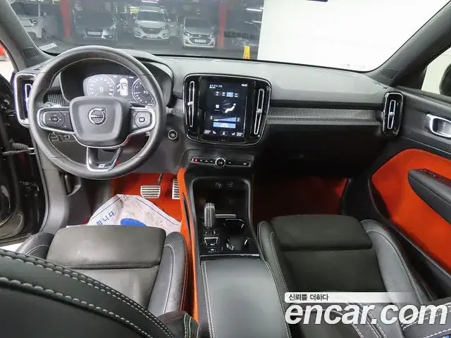 Volvo XC40, 2018