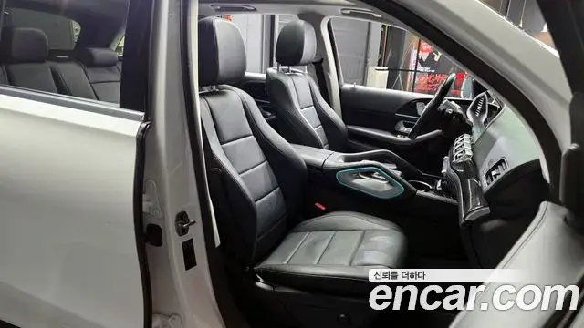 Mercedes-Benz GLE-Class, 2023